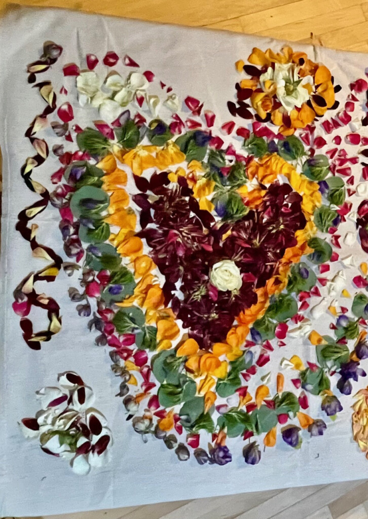 Suzanne Tick Heart Mandala Flower Petals New Shul